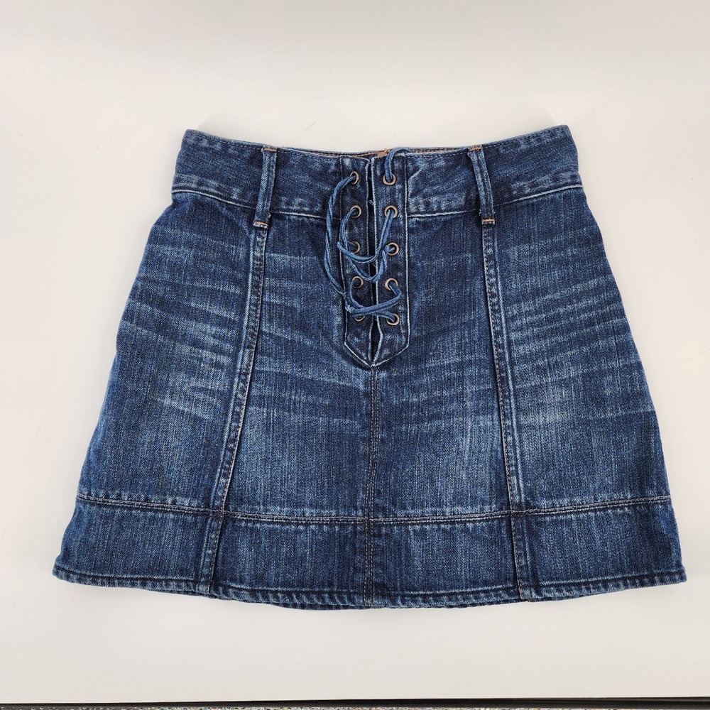 Abercrombie & Fitch Lace Up Front Dark Wash Denim Mini Skirt 00 - Picture 1 of 6